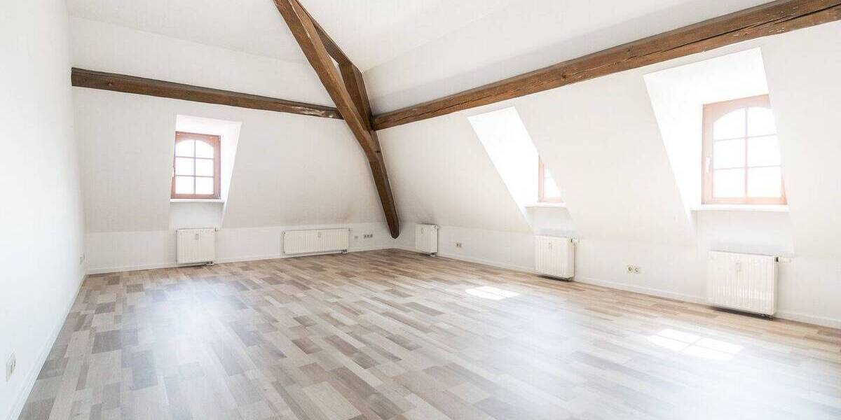 Etagenwohnung Löbau Altlöbau - 3 Zimmer, 84 m&sup2;, 504&euro; | Angebot:26319647