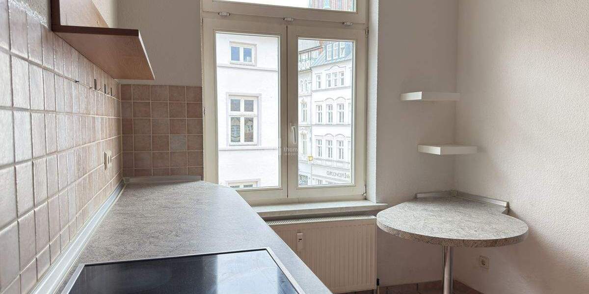 Super sonnige 2 Zi Innenstadtwohnung mit Wannenbad und EBK 2 zimmer