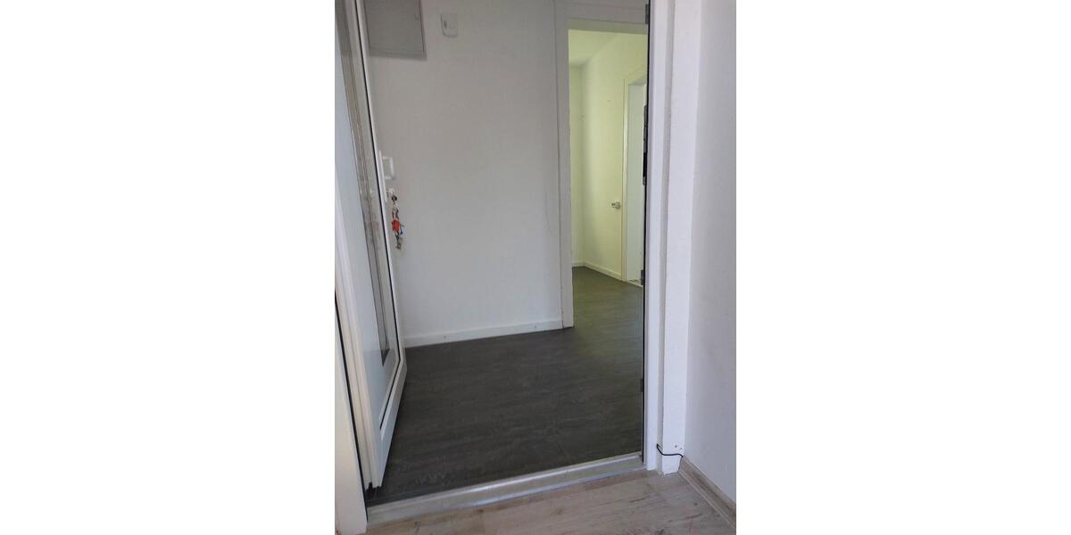 Etagenwohnung Söllingen - 4 Zimmer, 95 m&sup2;, 660&euro; | Angebot:26655643