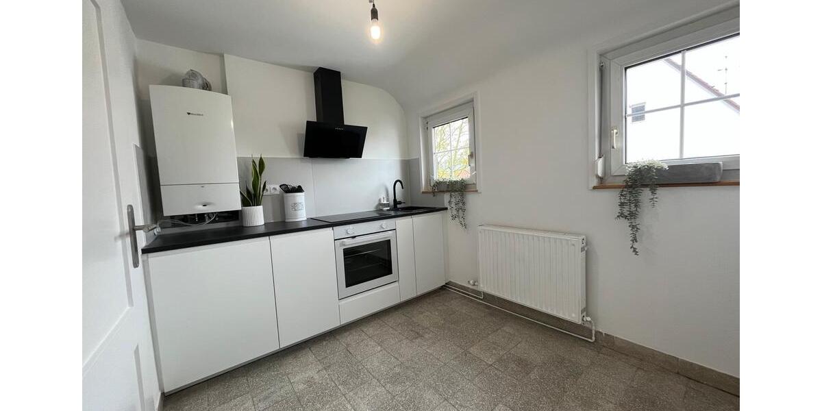 Dachgeschoßwohnung Nürtingen - 3 Zimmer, 58 m&sup2;, 895&euro; | Angebot:26588244