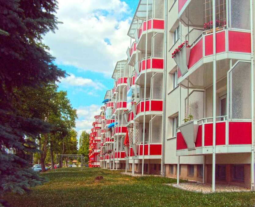 Wohnung zum Mieten in Gera 300 € 48.78 m²