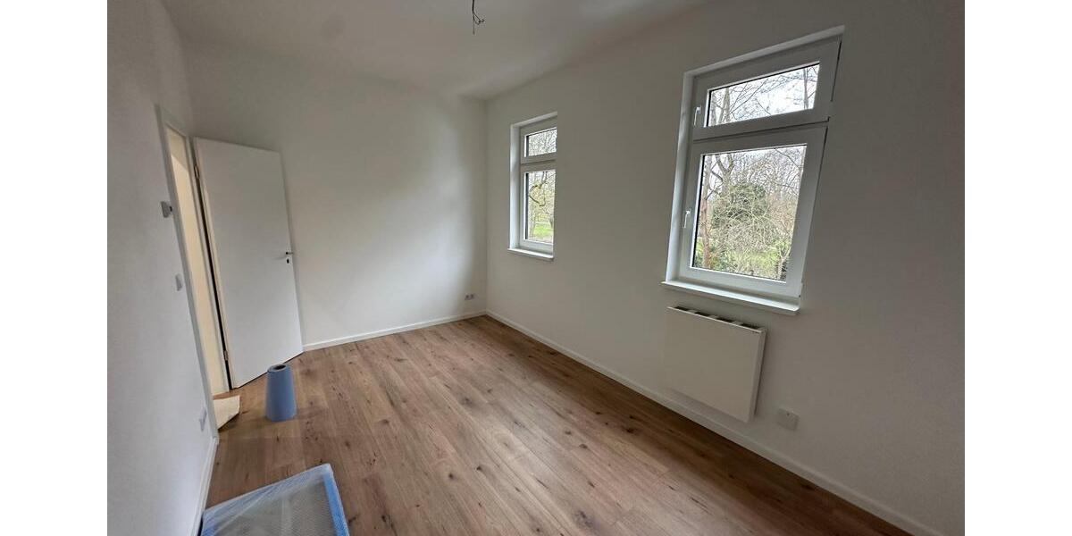 Etagenwohnung Wiesbaden Südost - 4.5 Zimmer, 87 m&sup2;, 2.250&euro; | Angebot:25253707