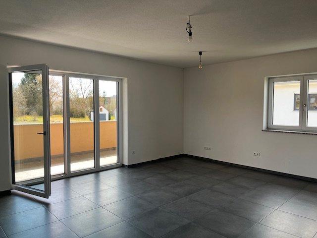 Etagenwohnung Bissingen - 4 Zimmer, 100 m&sup2;, 985&euro; | Angebot:26040564