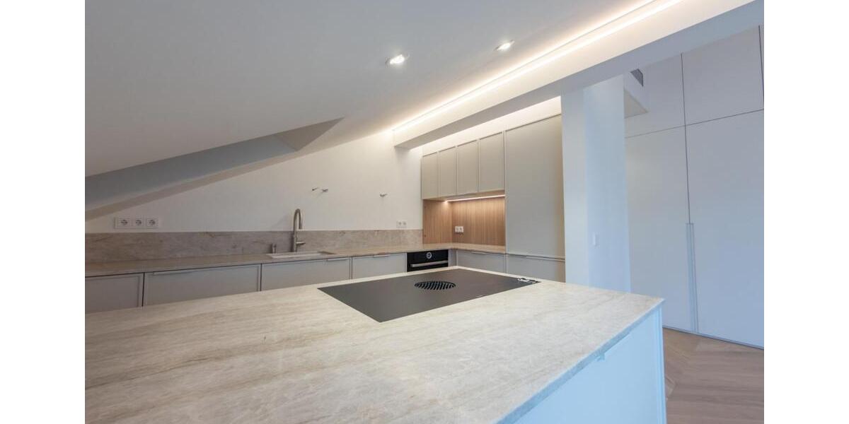 Dachgeschoßwohnung Bad Feilnbach - 3 Zimmer, 104 m&sup2;, 1.500&euro; | Angebot:23864441