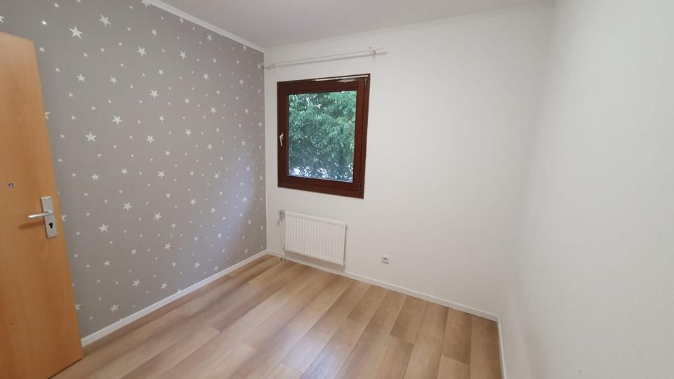 Gewerbeobjekt Bremen Häfen - 6 Zimmer, 130 m&sup2;, 1.400&euro; | Angebot:25921257