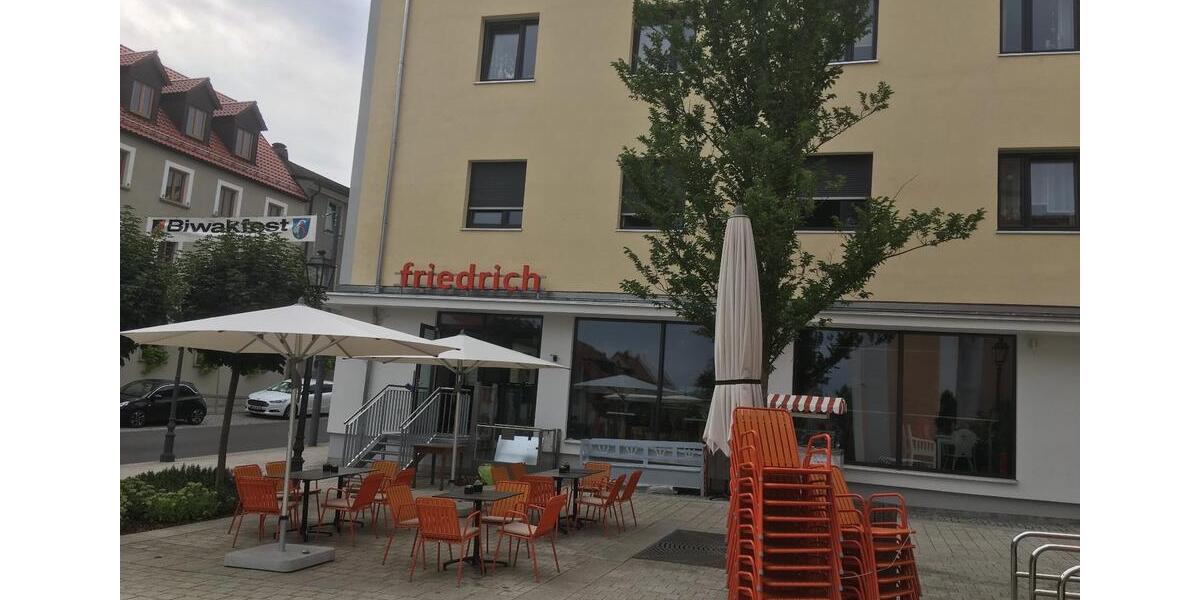 Etagenwohnung Vohenstrauß - 2 Zimmer, 70 m&sup2;, 600&euro; | Angebot:25131860