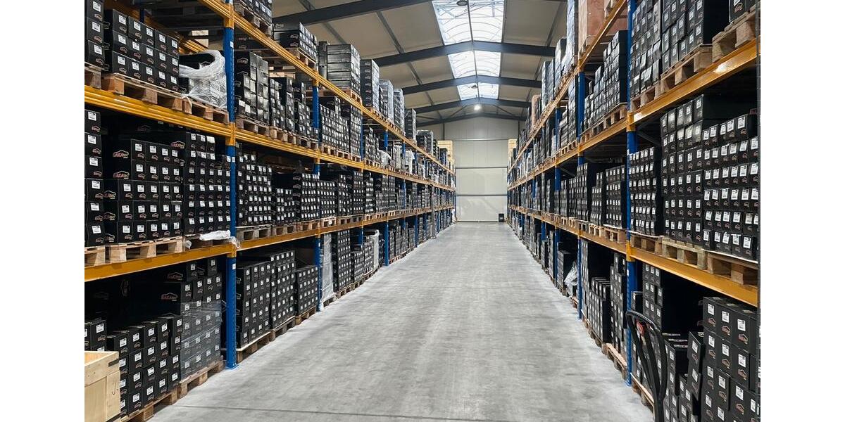 Palettenplätzen + Full-Service! Potsdam, Berlin zimmer