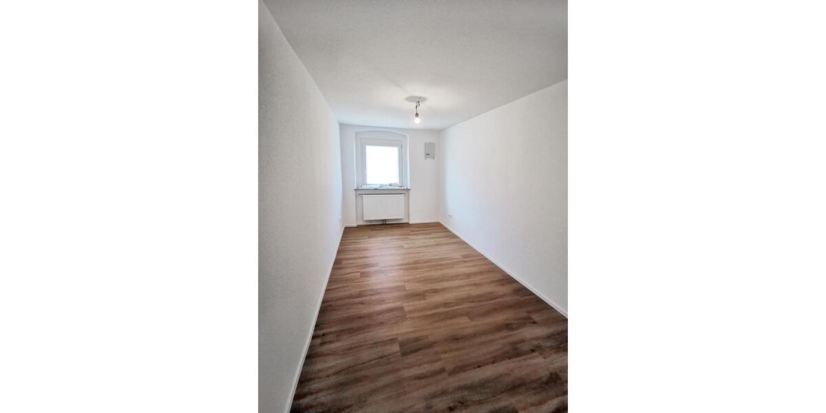 Dachgeschoßwohnung Hartheim am Rhein - 3 Zimmer, 88 m&sup2;, 1.056&euro; | Angebot:25718984