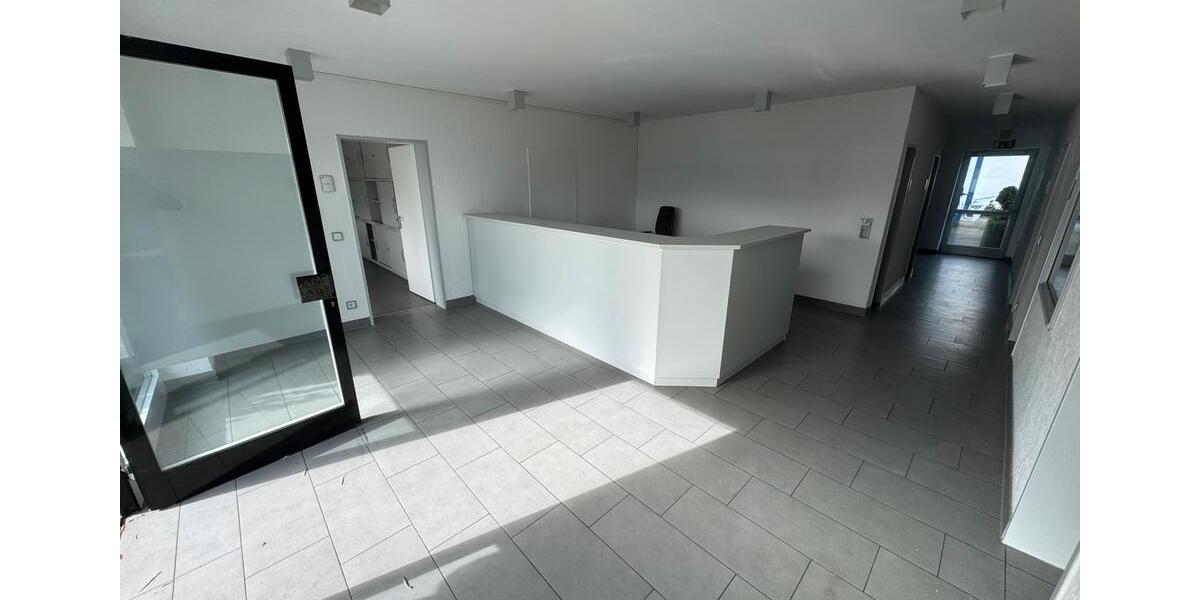 Gewerbeobjekt Köln Nippes - 2.499&euro; | Angebot:26340605