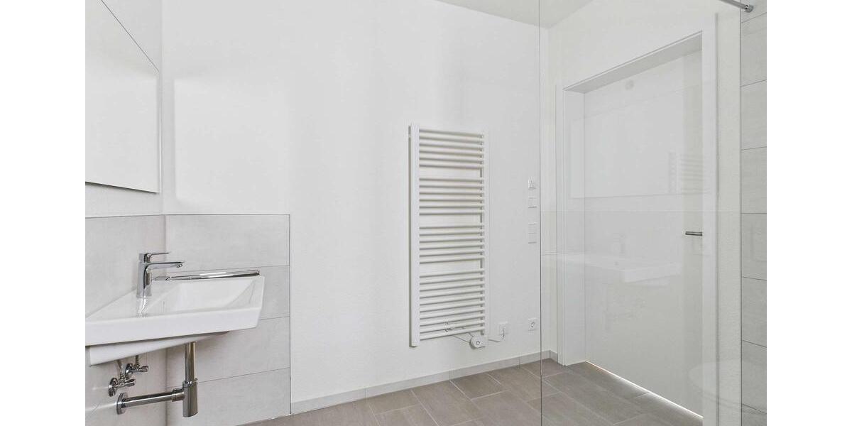 Dachgeschoßwohnung Sindelfingen Sindelfingen (Stadt) - 2 Zimmer, 64 m&sup2;, 1.220&euro; | Angebot:22893218