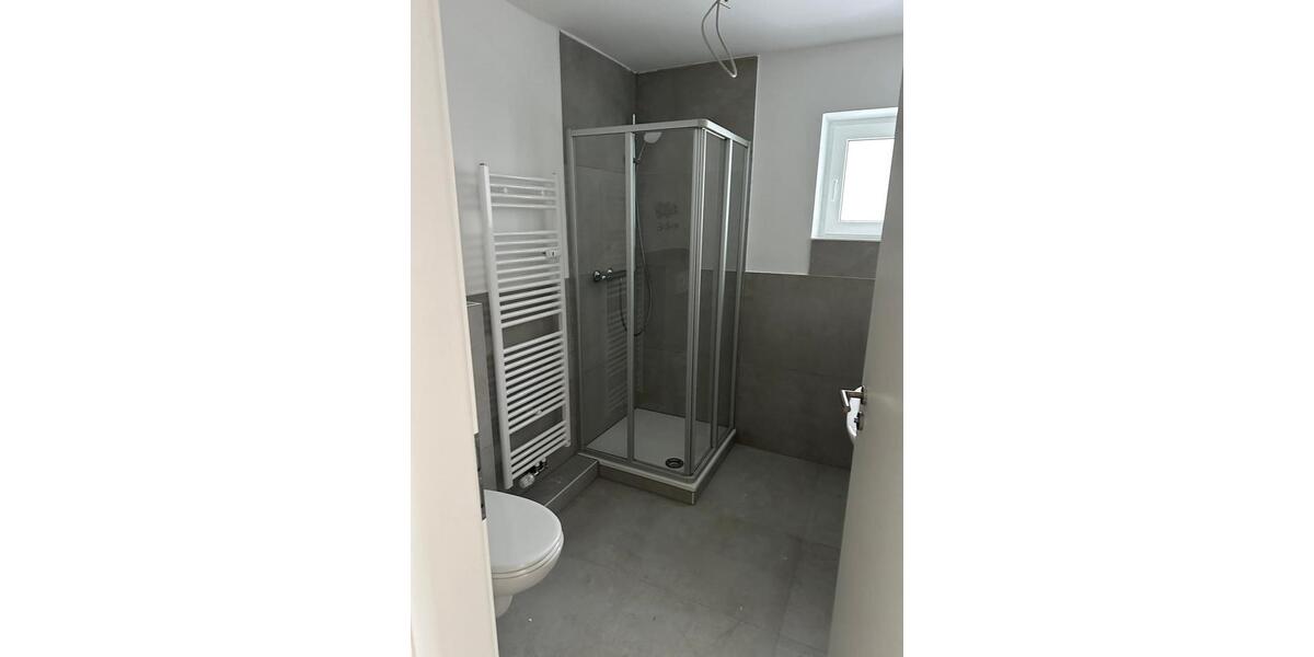 Etagenwohnung Marburg - 3 Zimmer, 125 m&sup2;, 1.700&euro; | Angebot:24899292