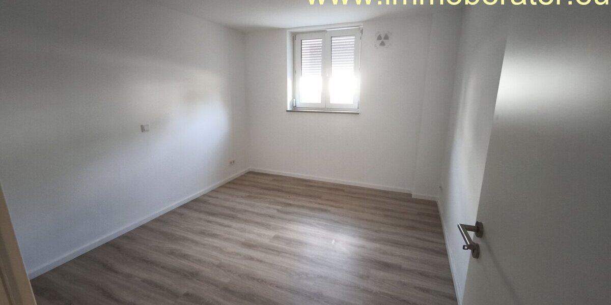 Moderne, charmante 2-Zi-Souterrain-Wohnung WFL ca. 66 m² Energiesparhaus Fußbodenheizung Terrasse und Garage. - Etagenwohnung Neunburg vorm Wald | Angebot:26952314