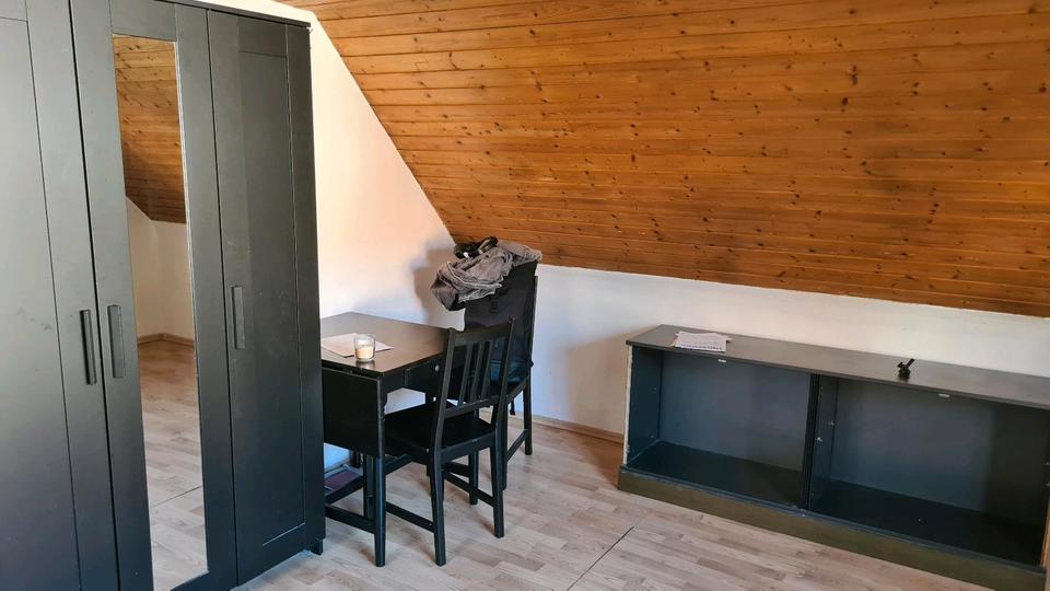 Dachgeschoßwohnung Würzburg Frauenland - 1 Zimmer, 16 m&sup2;, 550&euro; | Angebot:26422227