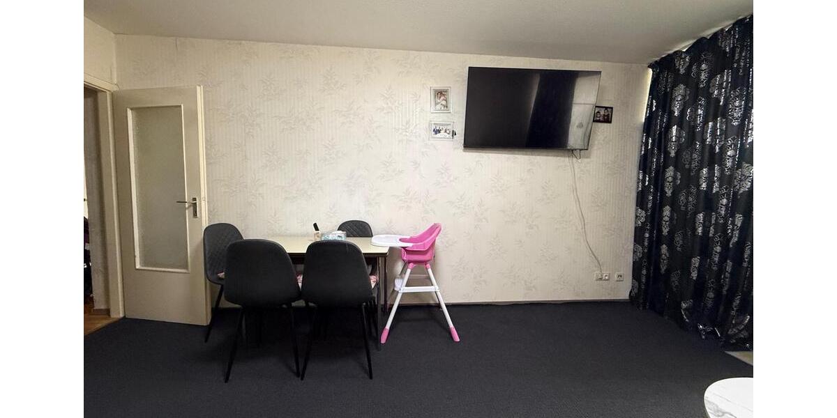 Etagenwohnung Köln Chorweiler - 2 Zimmer, 60 m&sup2;, 900&euro; | Angebot:26671697