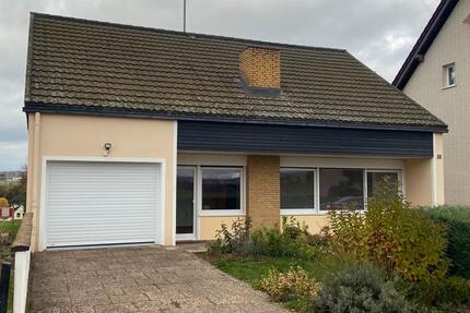 Haus Heusweiler - 7 Zimmer, 150 m&sup2;, 1.400&euro; | Angebot:25147023