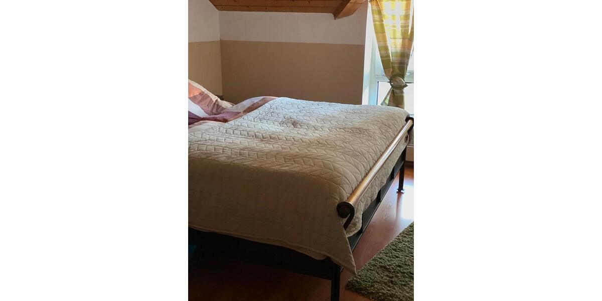 Dachgeschoßwohnung Pforzheim Dillweißenstein - 3 Zimmer, 93 m&sup2;, 840&euro; | Angebot:26630903