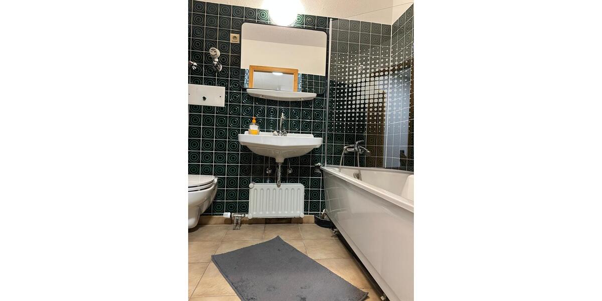 Wohnen auf Zeit Hürth - 3 Zimmer, 75 m&sup2;, 15&euro; | Angebot:26023829