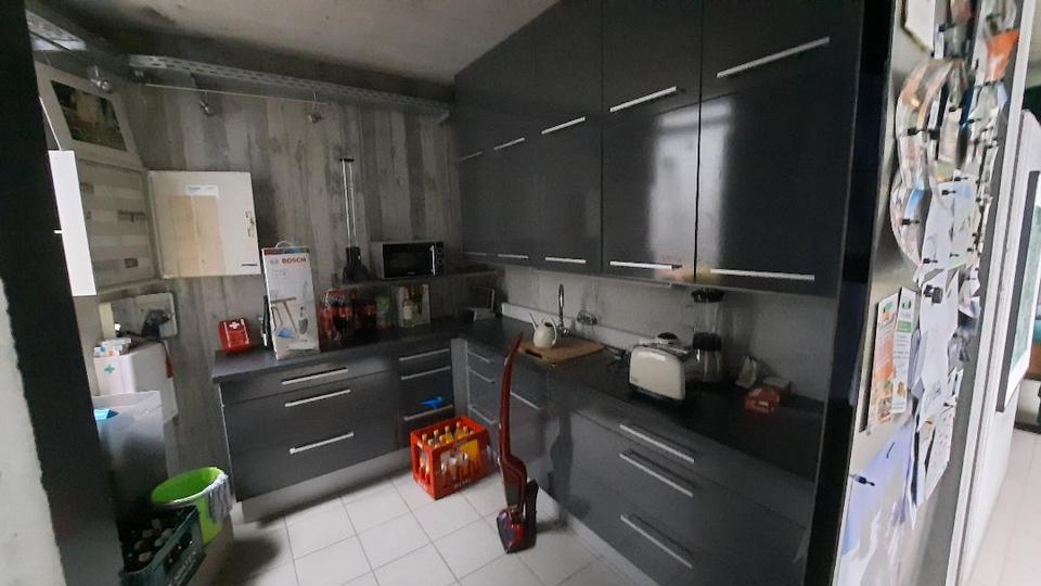 Erdgeschoßwohnung Meersburg - 2 Zimmer, 197 m&sup2;, 1.700&euro; | Angebot:26645518
