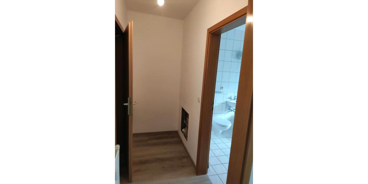 Hochparterre Schmalkalden - 1 Zimmer, 44 m&sup2;, 438&euro; | Angebot:25840627