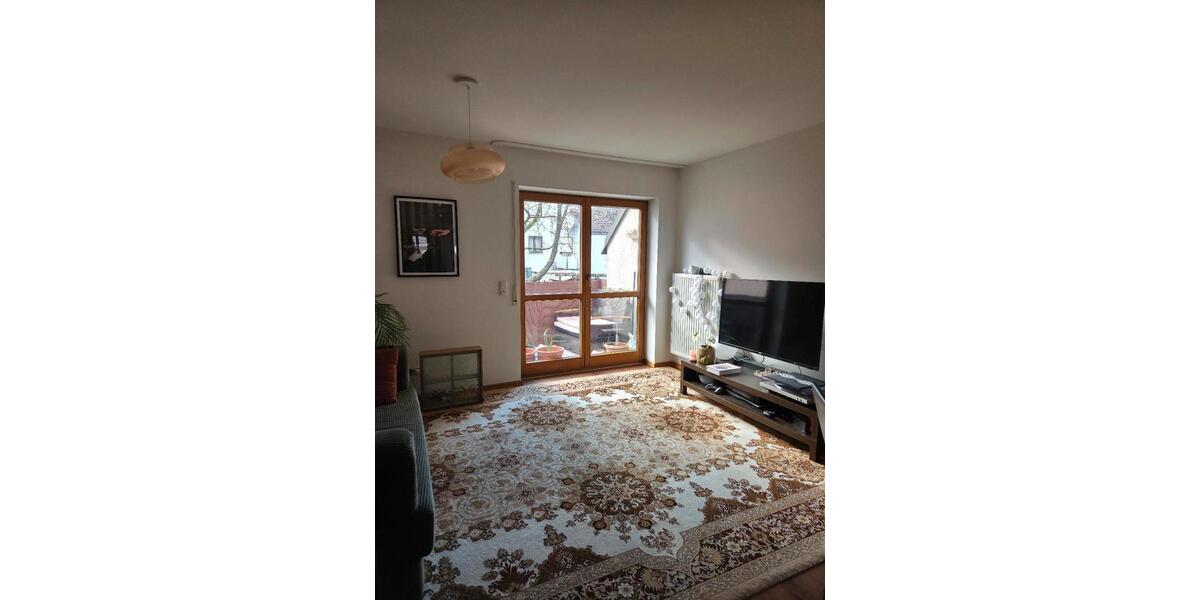 Etagenwohnung Gerbrunn - 3 Zimmer, 74 m&sup2;, 1.200&euro; | Angebot:25964207