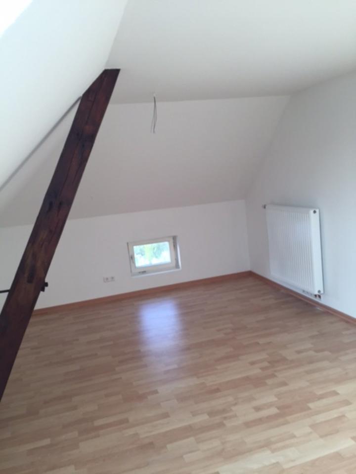 Sonnige 4-Zimmer-Dachgeschoßwohnung