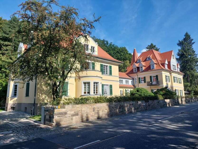 Wohnung zum Mieten in Dresden 1.200 € 98.36 m² 3 zimmer