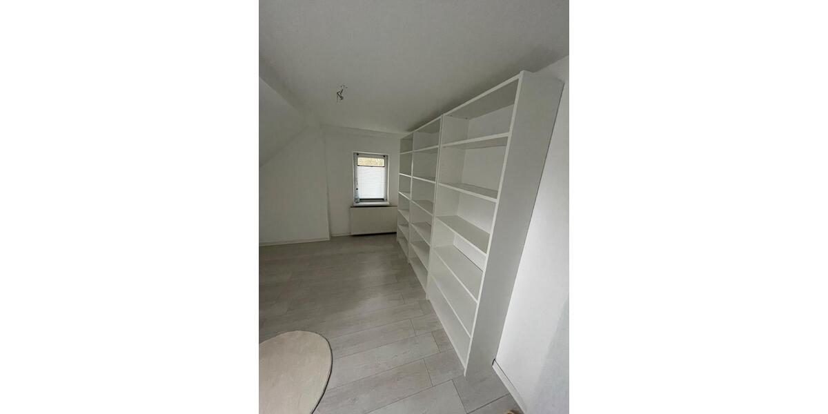 Etagenwohnung Nieheim - 4 Zimmer, 116 m&sup2;, 720&euro; | Angebot:26253466