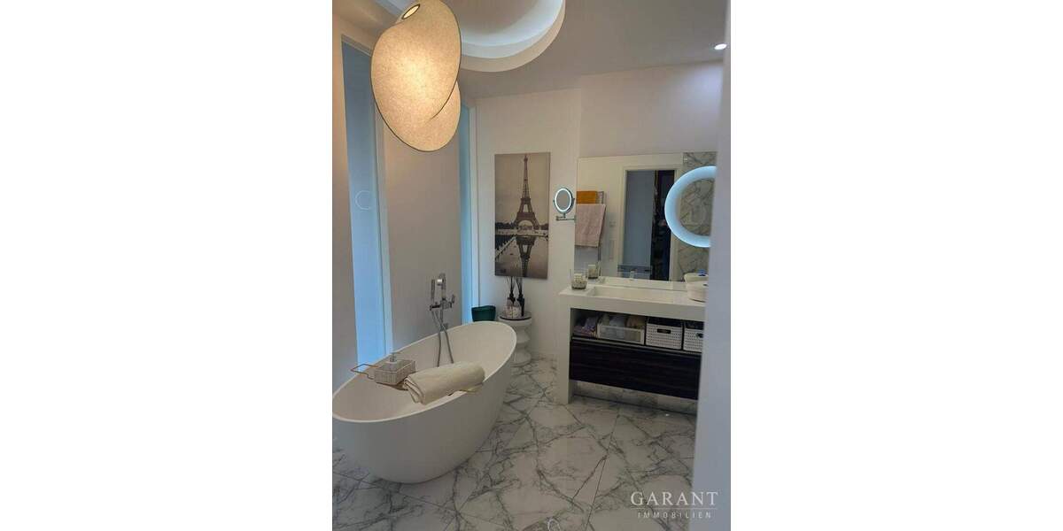 Etagenwohnung Heilbronn Kernstadt - 4 Zimmer, 124 m&sup2;, 2.150&euro; | Angebot:25730265