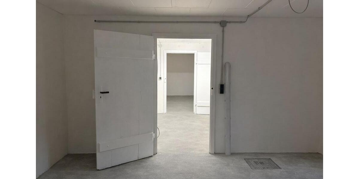 Doppelhaushälfte Schwäbisch Hall - 8 Zimmer, 181 m&sup2;, 2.300&euro; | Angebot:25537792