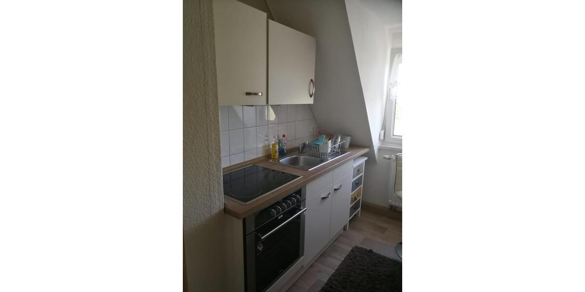 Dachgeschoßwohnung Oschatz - 2 Zimmer, 50 m&sup2;, 300&euro; | Angebot:25871913