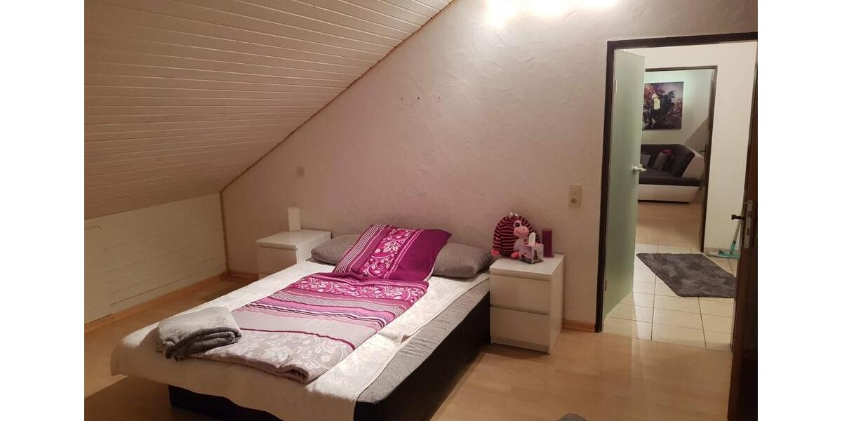 Dachgeschoßwohnung Hillesheim - 3 Zimmer, 75 m&sup2;, 500&euro; | Angebot:24561576