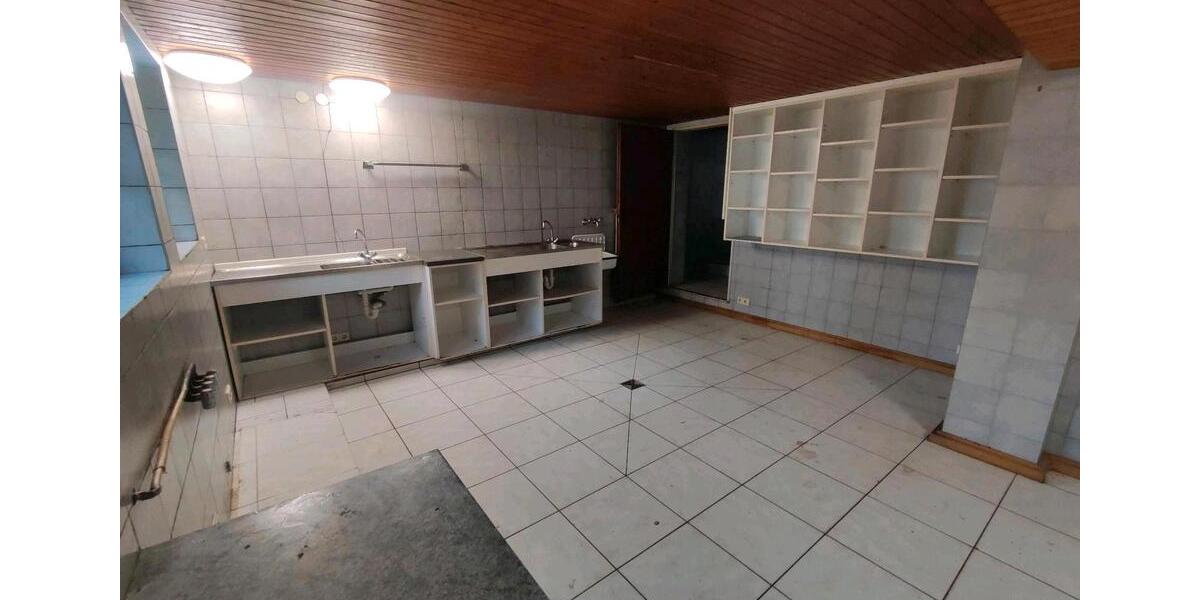 Wohnen auf Zeit Murrhardt - 13 Zimmer, 15 m&sup2;, 450&euro; | Angebot:26543657