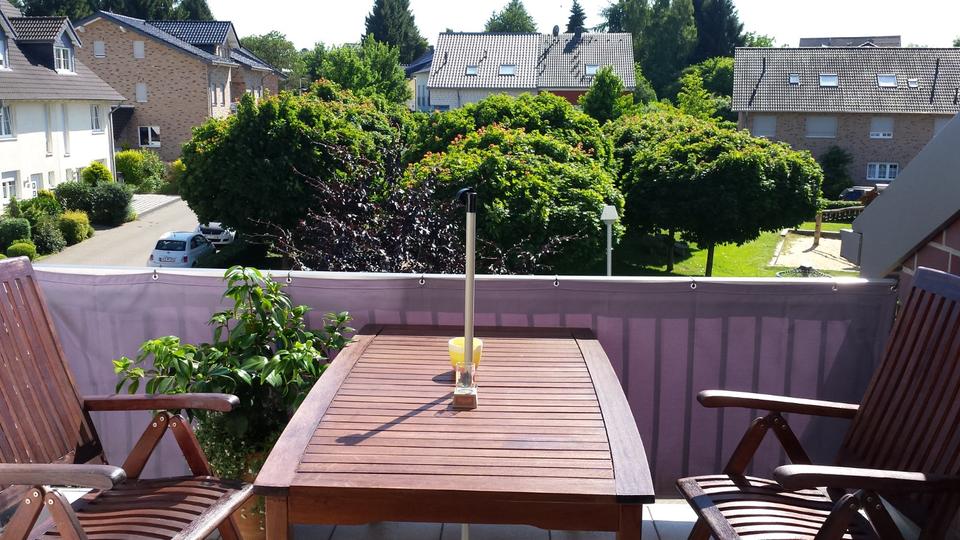 f.StudentInSingle: gr.Maisonettewohnung direkt v.d.Toren Aachens 4 zimmer