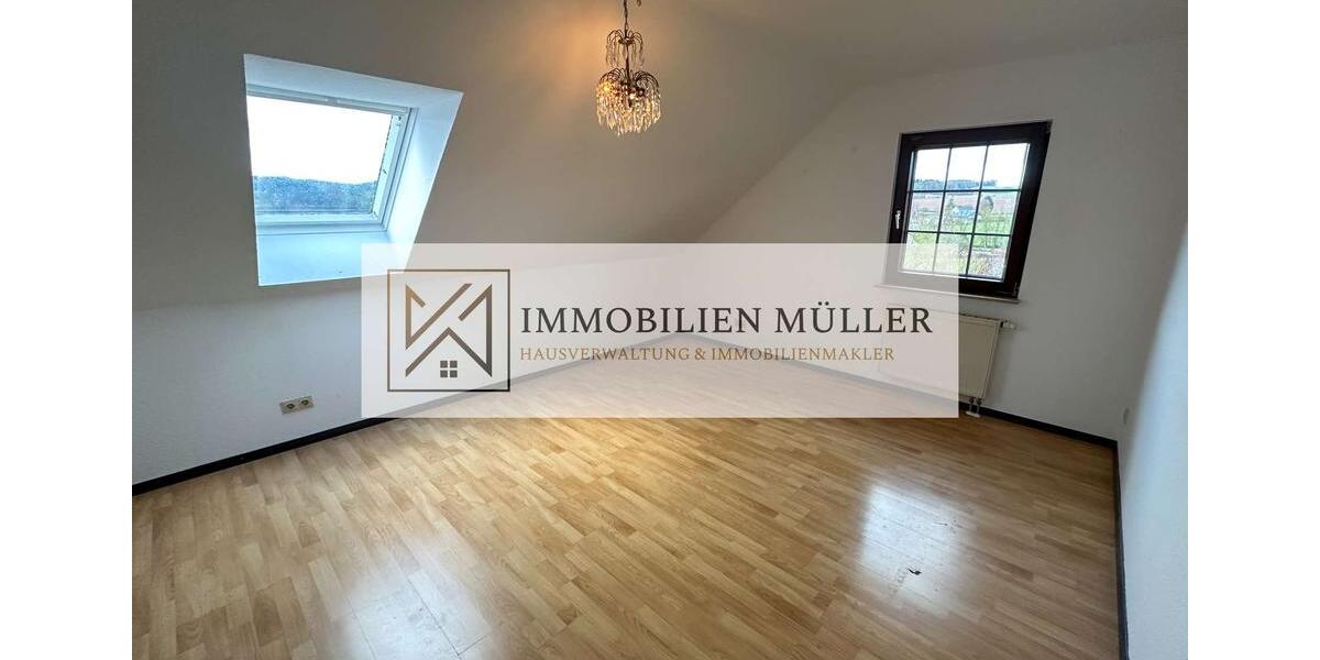 Dachgeschoßwohnung Lissendorf - 2 Zimmer, 48 m&sup2;, 340&euro; | Angebot:24700304