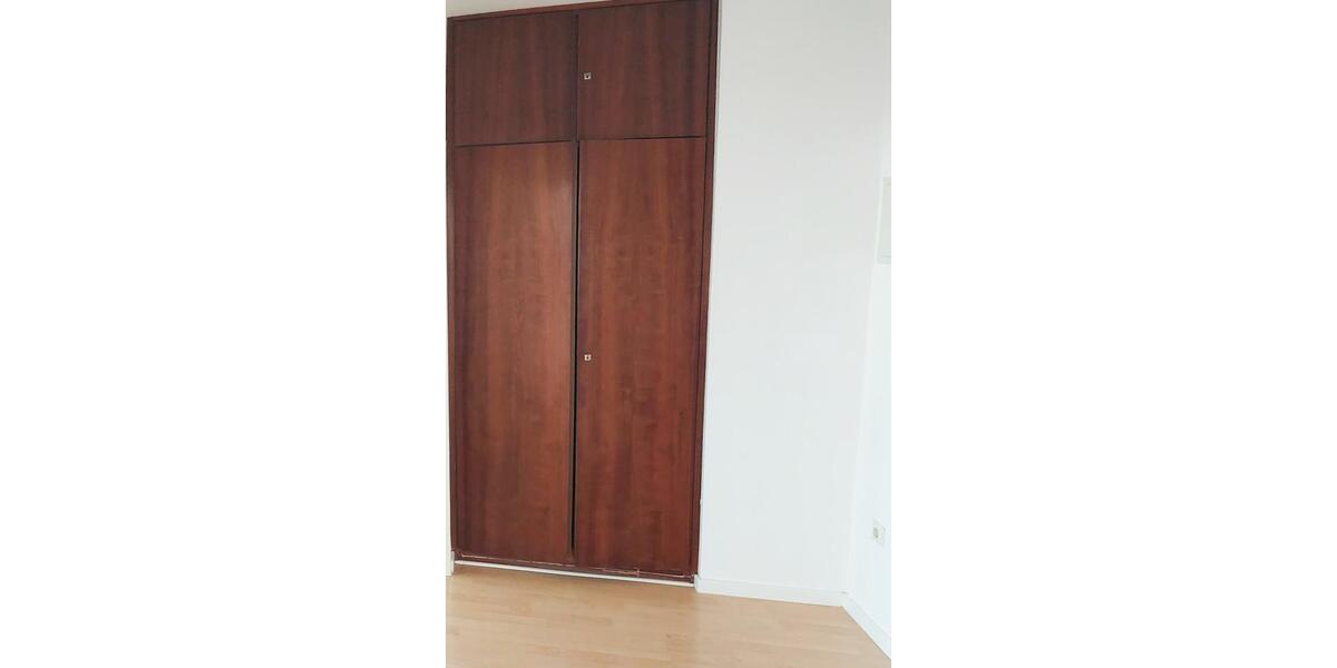 Etagenwohnung Remscheid Lüttringhausen - 1 Zimmer, 41 m&sup2;, 349&euro; | Angebot:26548258