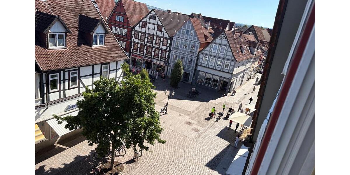 Dachgeschoßwohnung Rinteln - 4 Zimmer, 110 m&sup2;, 645&euro; | Angebot:26255722