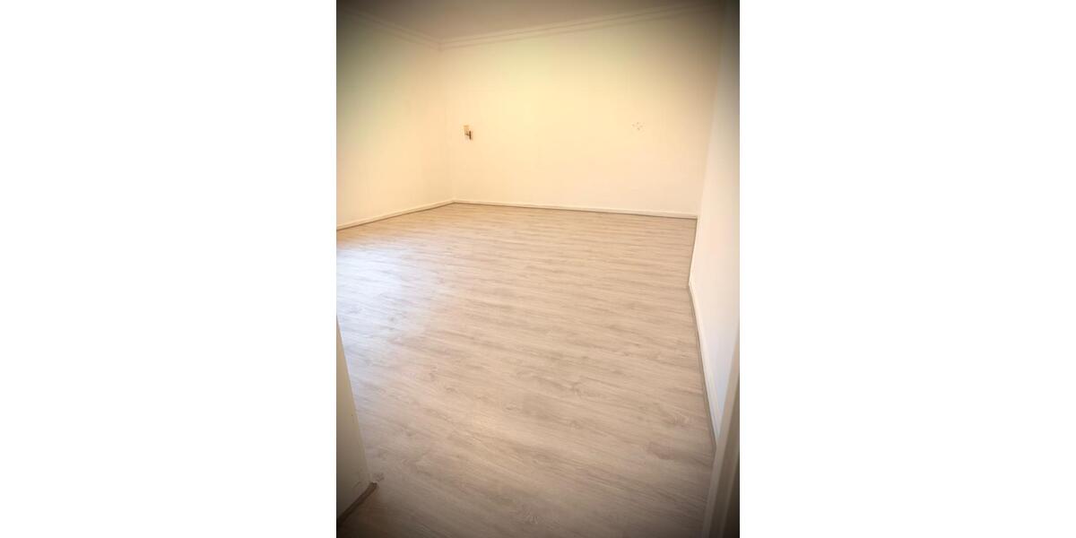 Etagenwohnung Burbach - 2 Zimmer, 70 m&sup2;, 650&euro; | Angebot:26615571