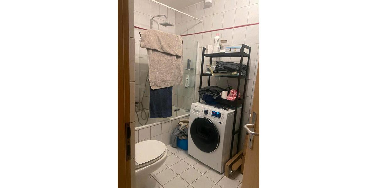 Dachgeschoßwohnung Deggendorf - 4 Zimmer, 108 m&sup2;, 860&euro; | Angebot:26705065