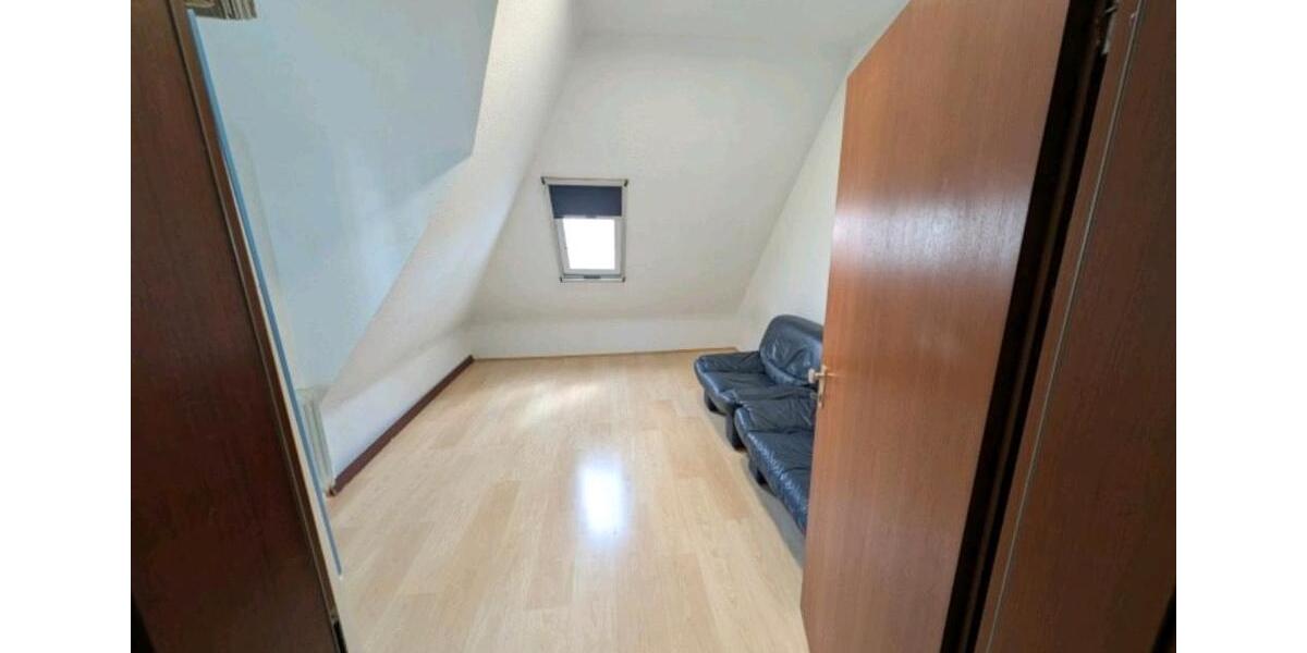 Wohnen auf Zeit Esslingen am Neckar - 1 Zimmer, 12 m&sup2;, 298&euro; | Angebot:25763100