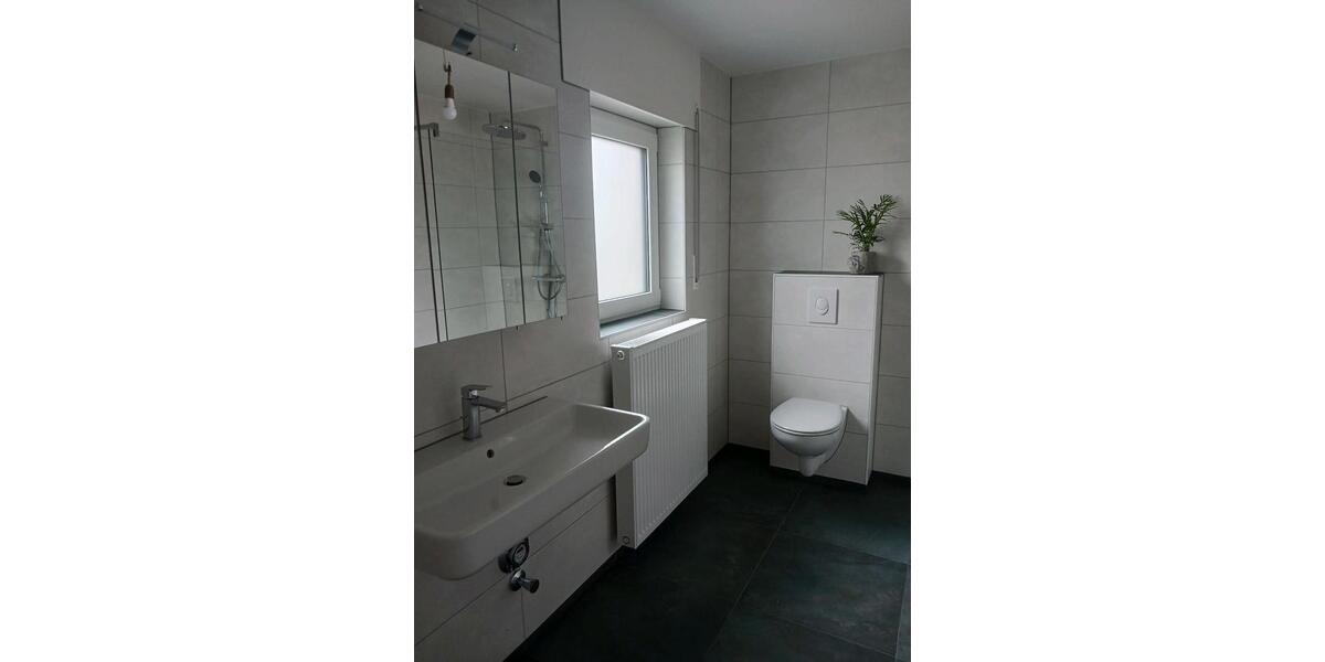 Erdgeschoßwohnung Leun - 2 Zimmer, 92 m&sup2;, 890&euro; | Angebot:26700020
