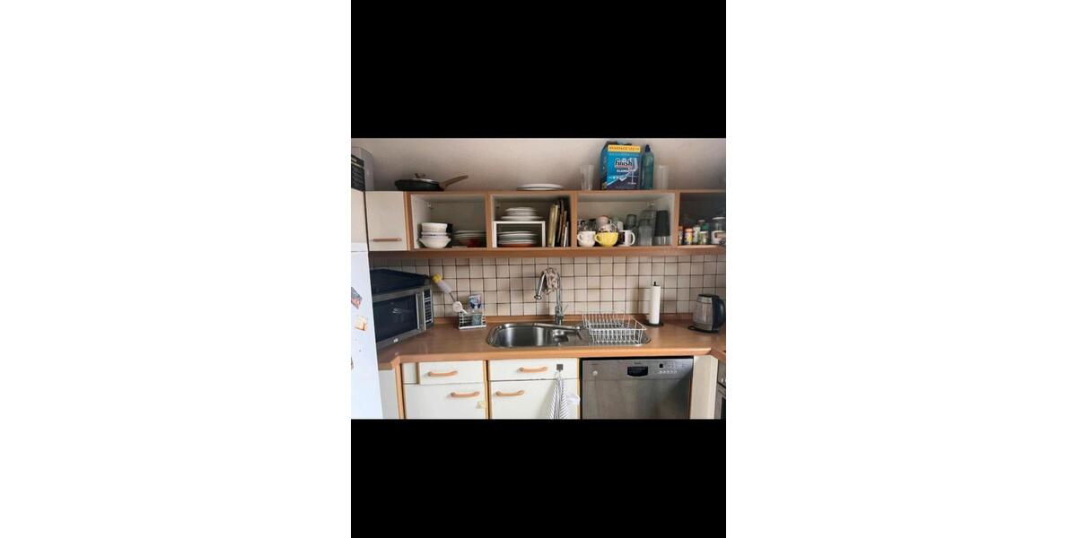 Wohnen auf Zeit Tübingen - 10 Zimmer, 25 m&sup2;, 407&euro; | Angebot:26553431
