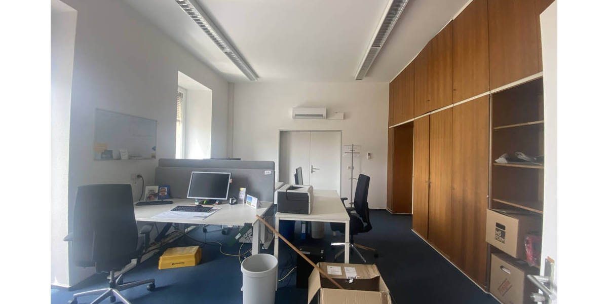 Mehrfamilienhaus, Wohnhaus Karlsruhe / Innenstadt Weststadt - 6 Zimmer, 2 m&sup2;, 19.000&euro; | Angebot:20596680