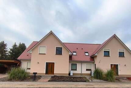 Neubau Erstbezug - energieeffiziente Wohnung im Reihenhaus für Familien zu vermieten 4 zimmer