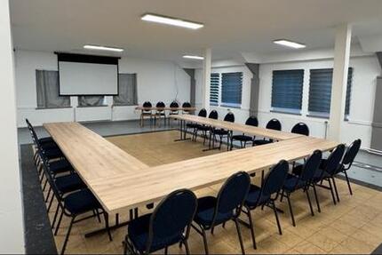 Saal Raum zu vermieten - ideal für Feiern, Events, Seminare zimmer