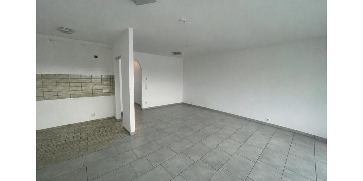 Etagenwohnung Sundern (Sauerland) - 1 Zimmer, 44 m&sup2;, 400&euro; | Angebot:25145447