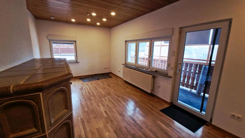 Erdgeschoßwohnung Randersacker - 2 Zimmer, 60 m&sup2;, 1.055&euro; | Angebot:24787432