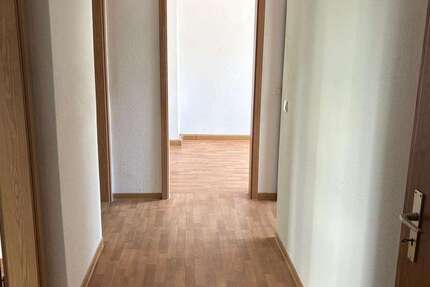 Wohnung zum Mieten in Halle 550 € 65.5 m² 3 zimmer