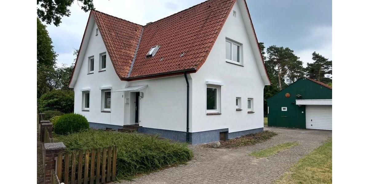 Einfamilienhaus Schneverdingen - 6 Zimmer, 140 m&sup2;, 1.550&euro; | Angebot:26694276