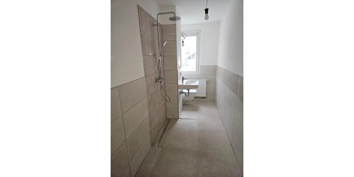 Etagenwohnung Dippoldiswalde - 3 Zimmer, 61 m&sup2;, 430&euro; | Angebot:24891374