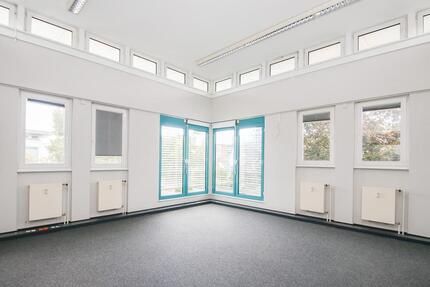 Gewerbeobjekt Kamp-Lintfort Lintfort - 2.660&euro; | Angebot:21115523